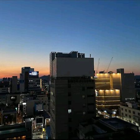 Feel At Home 동성로스타 비앤비 大邱 外观 照片